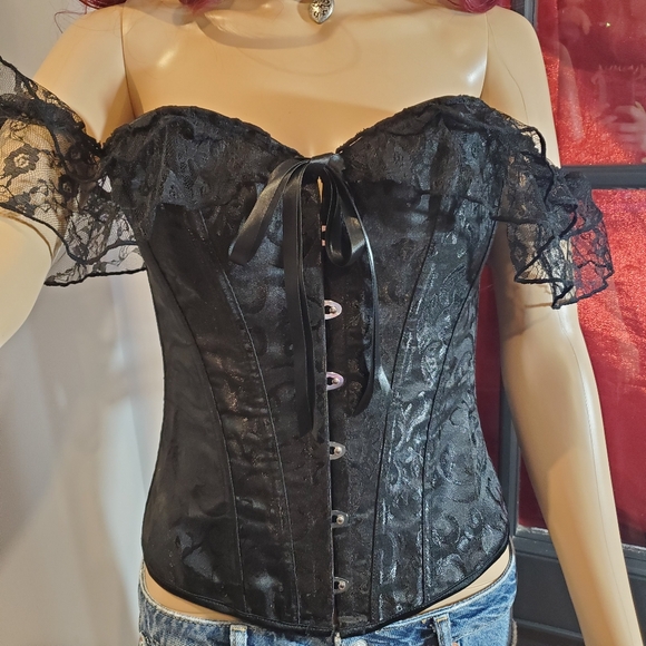 Gothic Corset With Frilled Lace Shoulder Straps - Picture 3 of 7